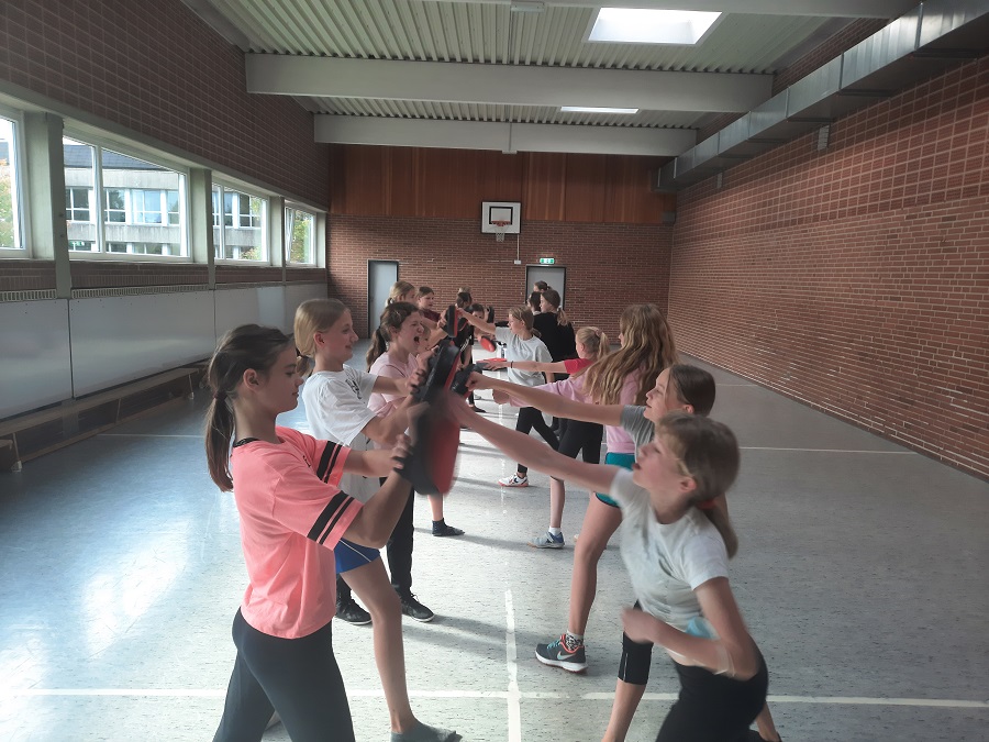 Starke Maedchen 2